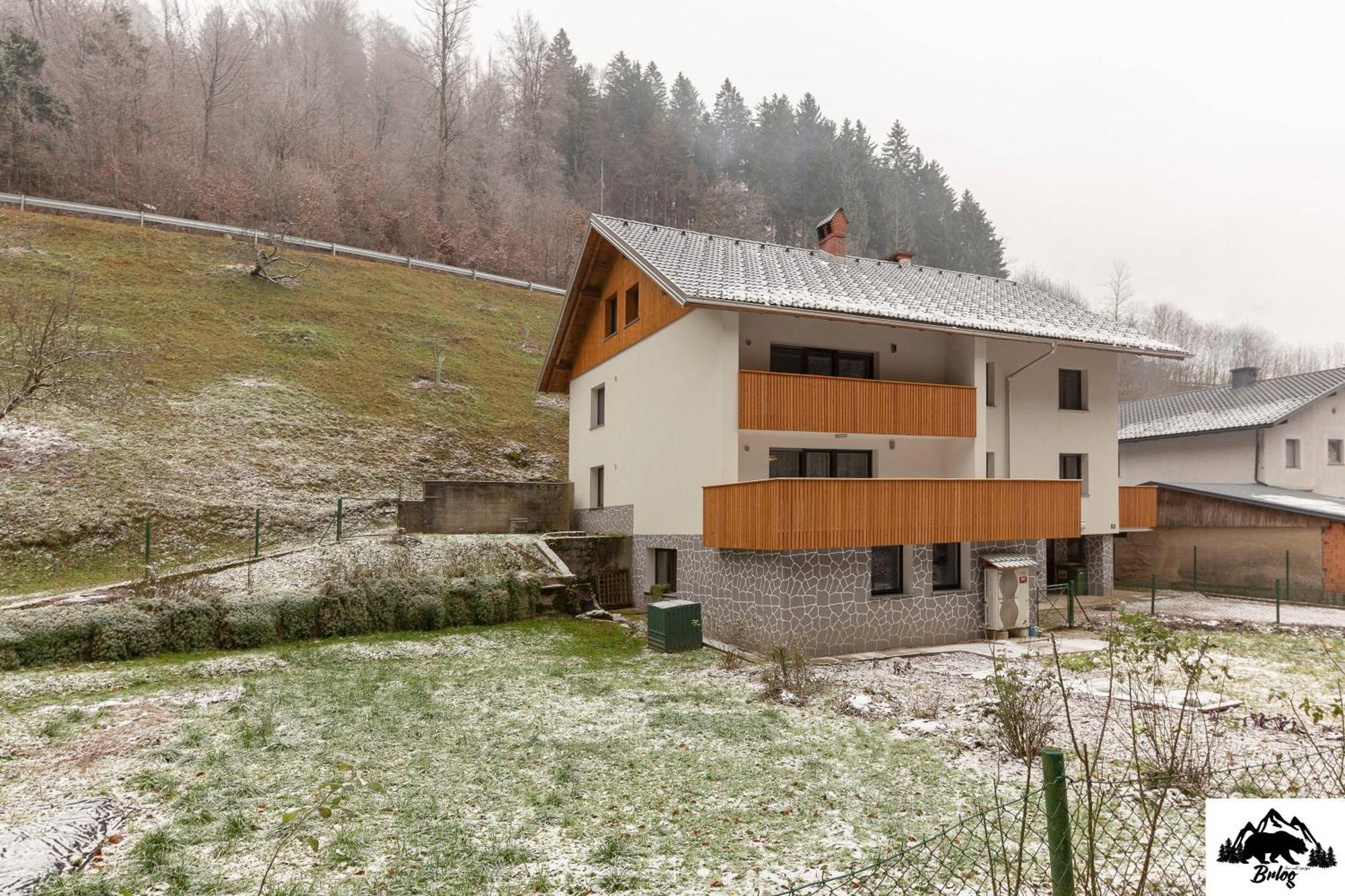 Brlog Apartment Zgornje Gorje Exterior photo